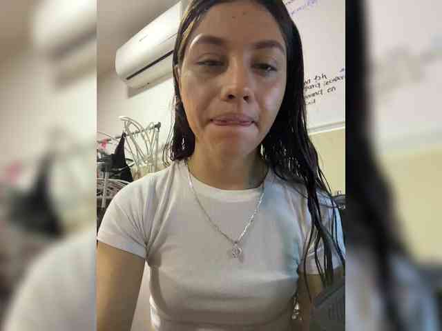 CheryelFoxx webcam