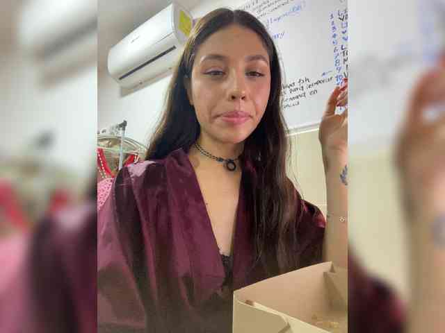 CheryelFoxx webcam