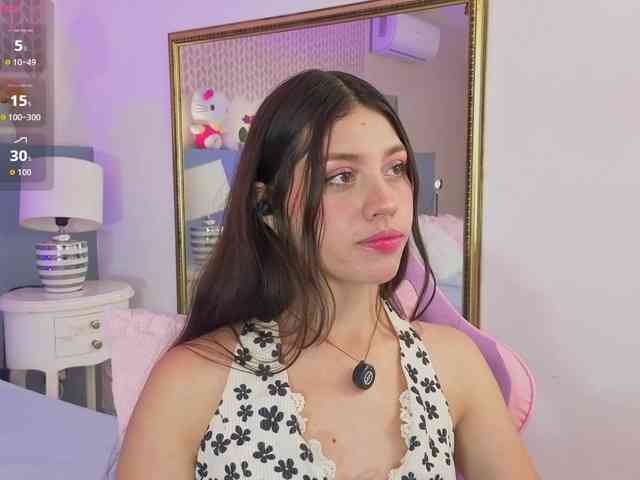 CheryelFoxx webcam