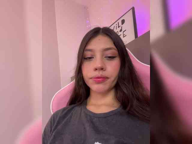 CheryelFoxx webcam