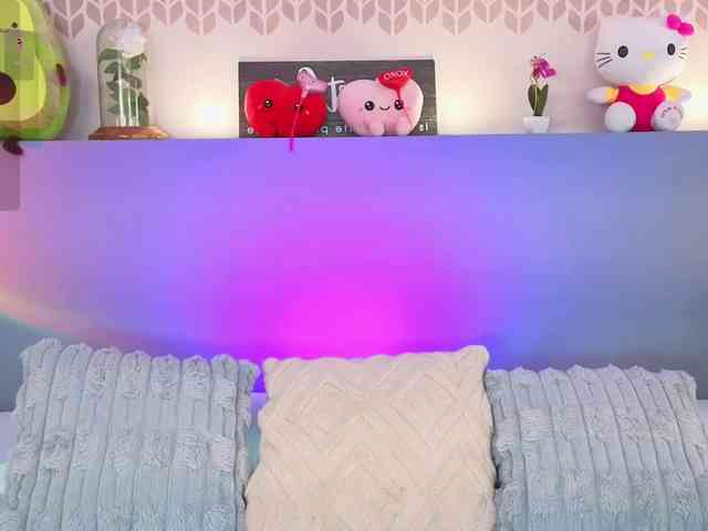 CheryelFoxx webcam