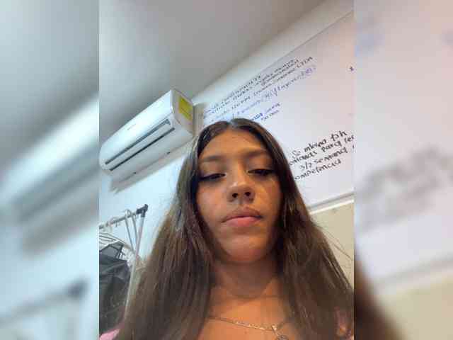 CheryelFoxx webcam