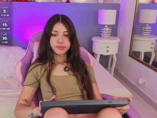CheryelFoxx webcam