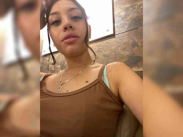 CheryelFoxx webcam