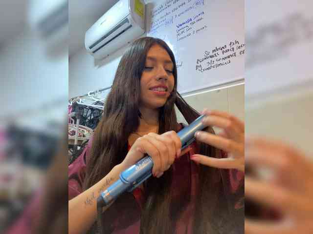 CheryelFoxx webcam