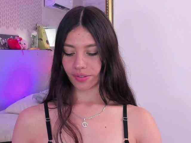 CheryelFoxx webcam
