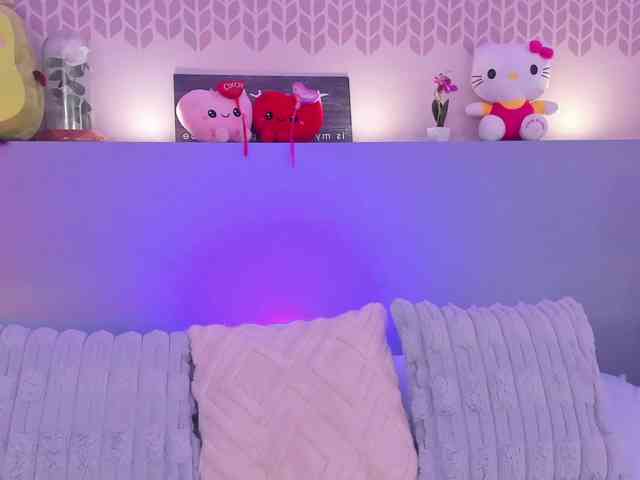 CheryelFoxx webcam