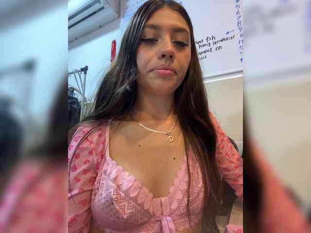 CheryelFoxx webcam
