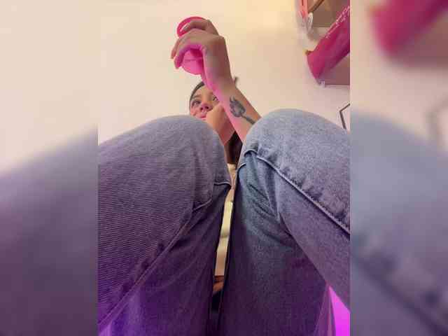 CheryelFoxx webcam