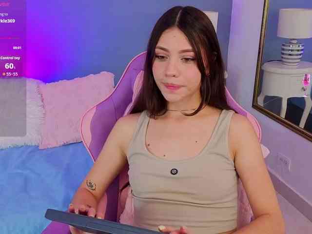 Modèle: CheryelFoxx