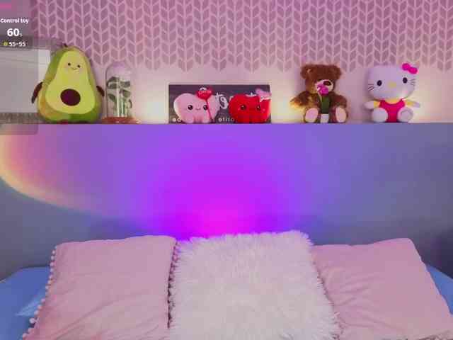 CheryelFoxx webcam