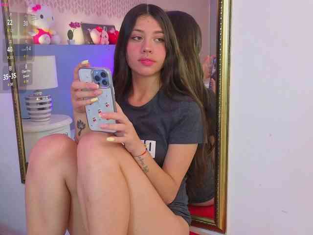 CheryelFoxx webcam