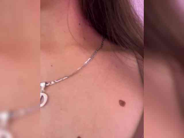 CheryelFoxx webcam
