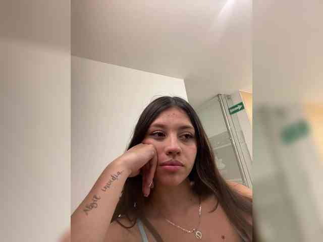CheryelFoxx webcam