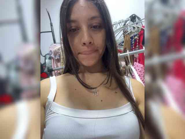 CheryelFoxx webcam