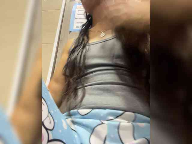 CheryelFoxx webcam