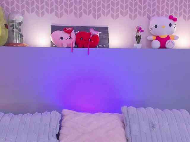 CheryelFoxx webcam