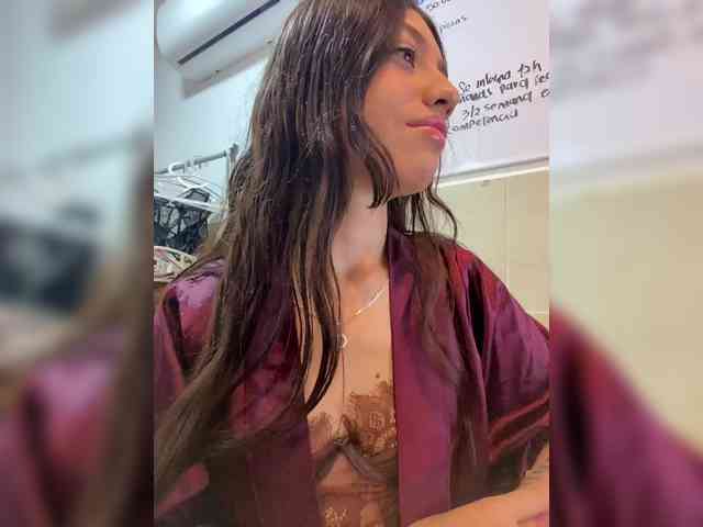 CheryelFoxx webcam