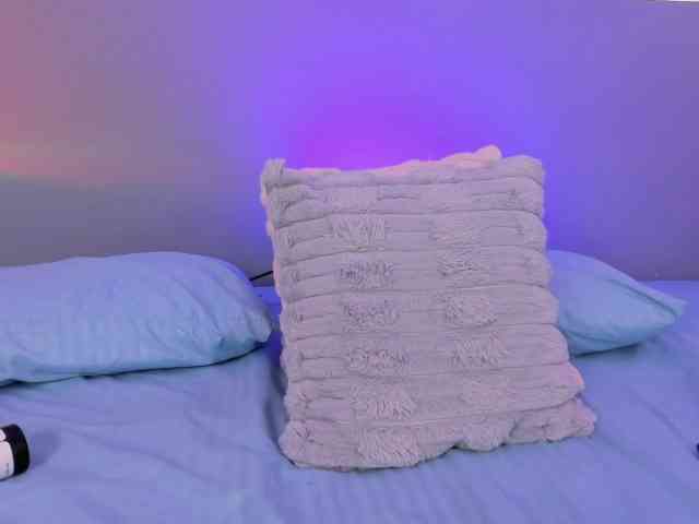 CheryelFoxx webcam
