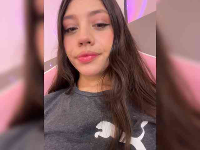 CheryelFoxx webcam