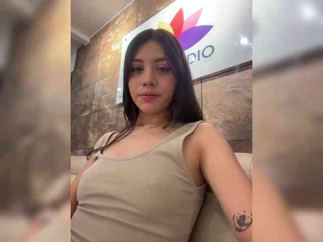 CheryelFoxx webcam