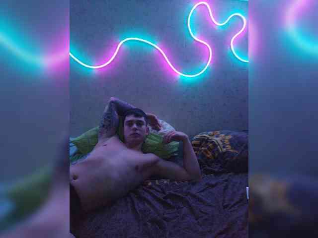 LovesLab webcam