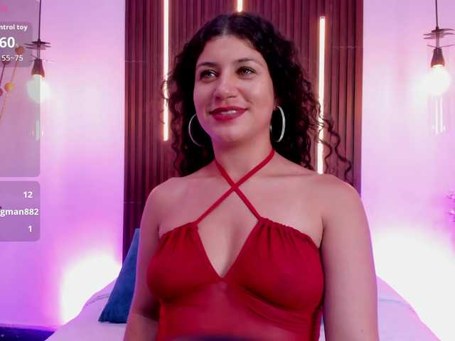 le modèle TaniaEyes est en webcam porno dans un show sur le site bongacams, il possède les tags suivants: Latino/Hispanic,Brunette,Shaved