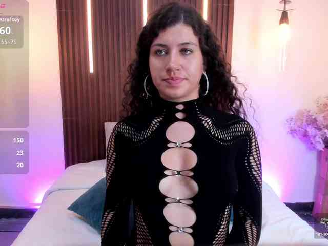 TaniaEyes Live Webcam on BongaCams