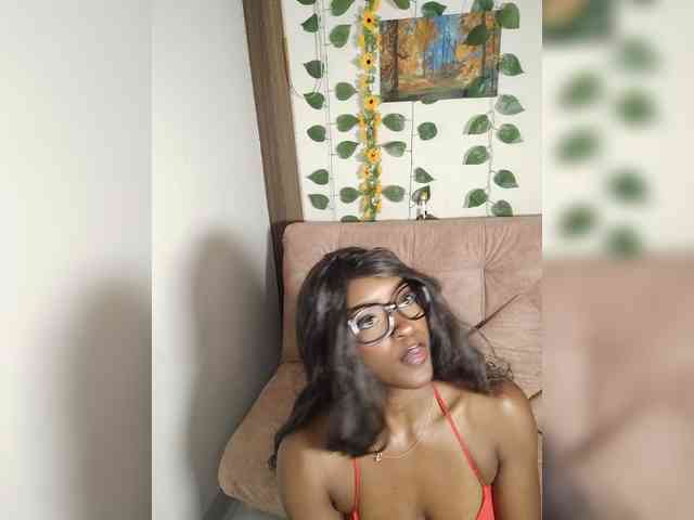 Nahomy27 - Girl 