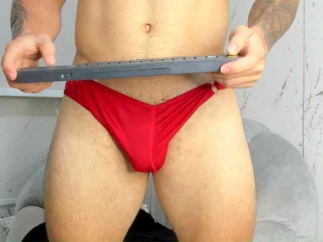 RICARDOGO19 Sex Cam Show