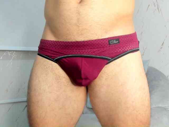 RICARDOGO19 Sex Cam Show