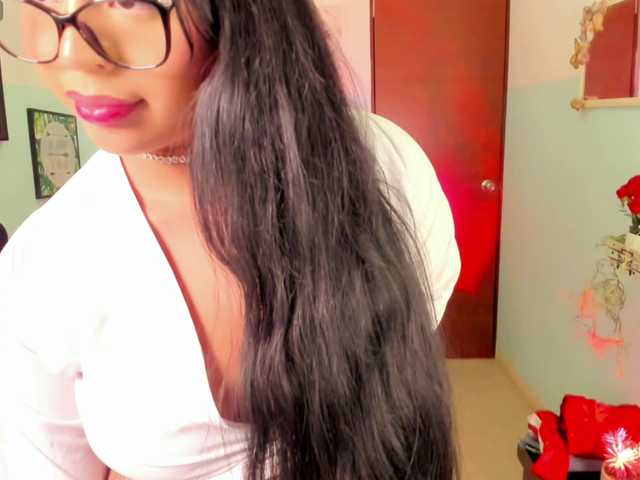 Rooney-Mara live cam on BongaCams