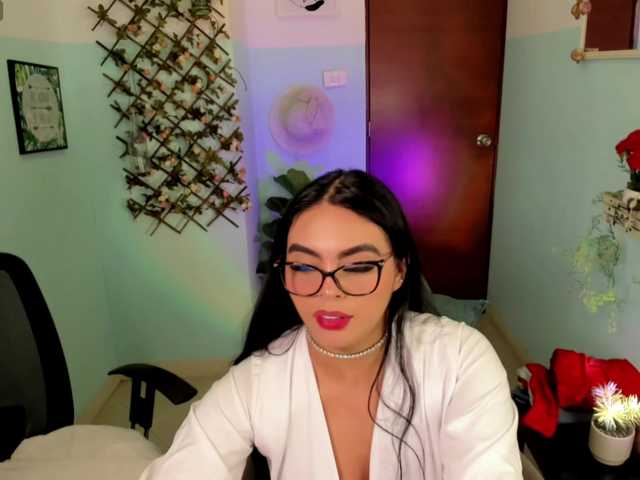 Rooney-Mara live cam on BongaCams
