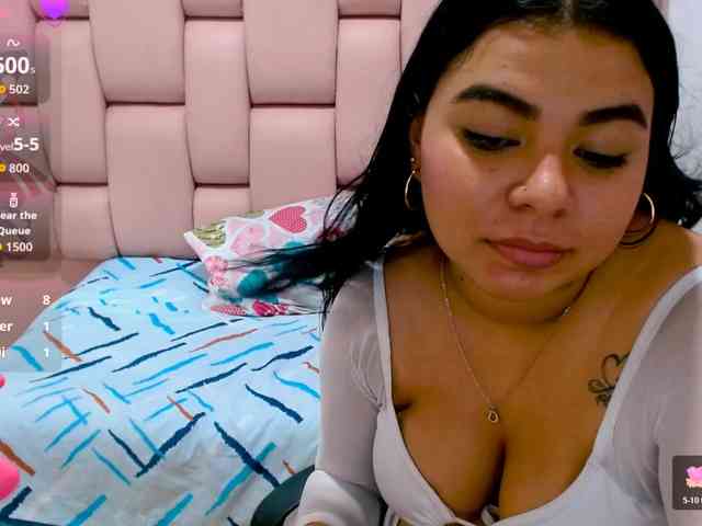 Emely18