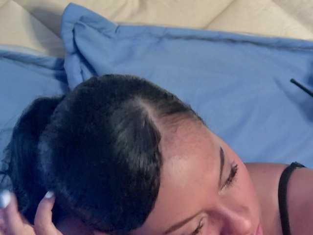 Madeleinxxx live webcam show