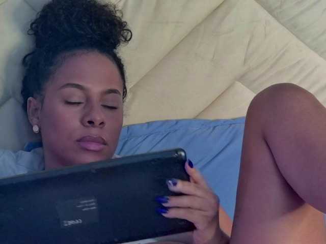 Madeleinxxx live cam on BongaCams