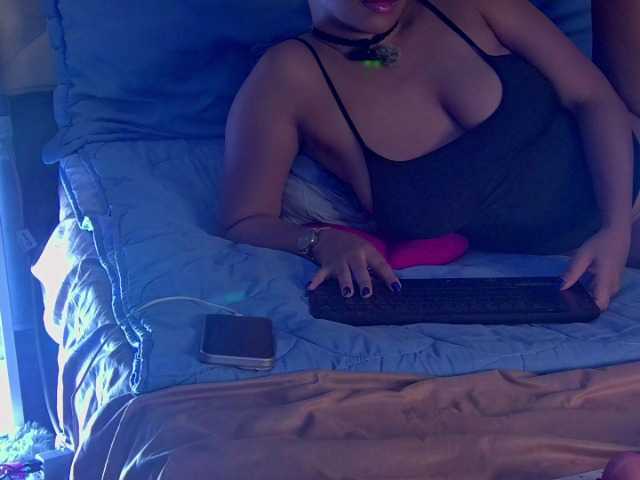 Madeleinxxx live cam preview