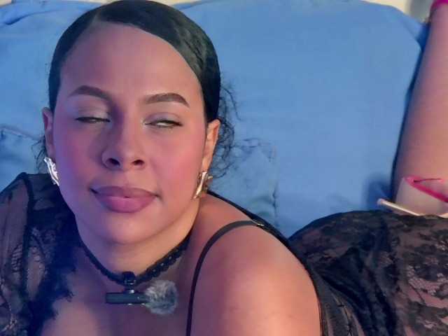 Madeleinxxx live webcam show