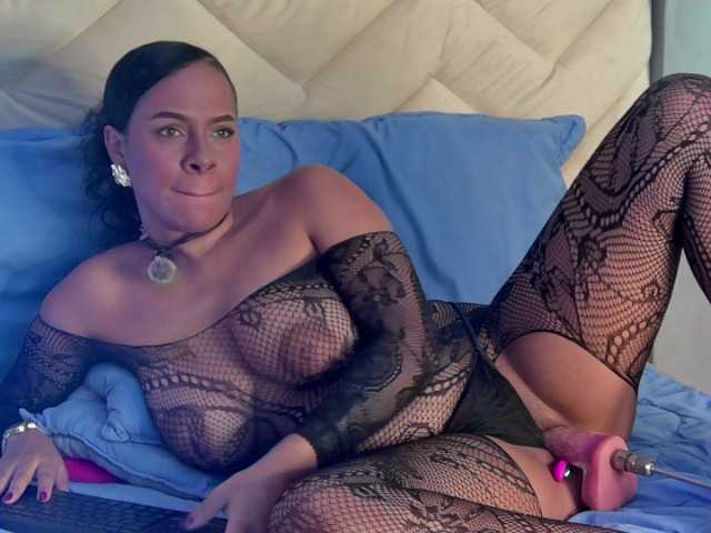 Madeleinxxx live cam on BongaCams