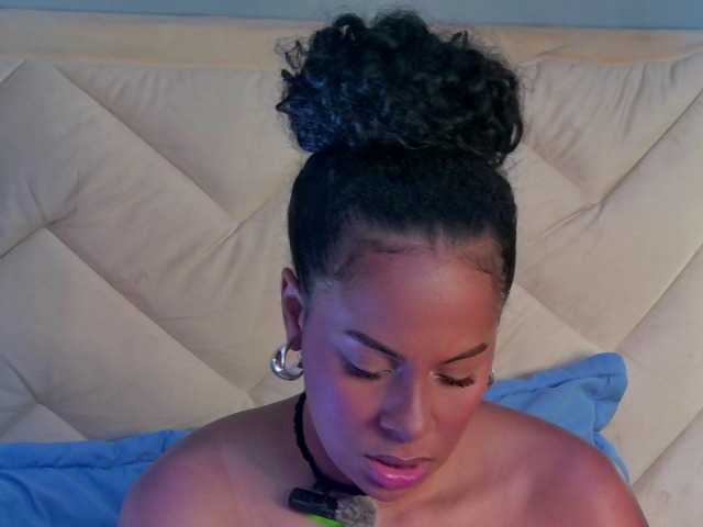 Madeleinxxx live cam preview