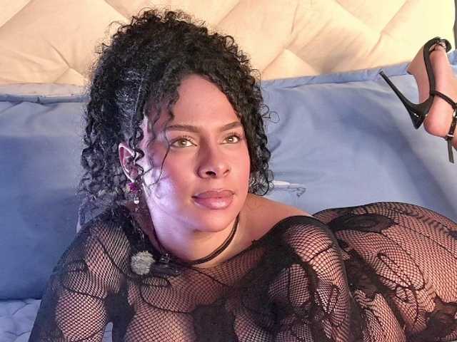 Madeleinxxx live cam on BongaCams