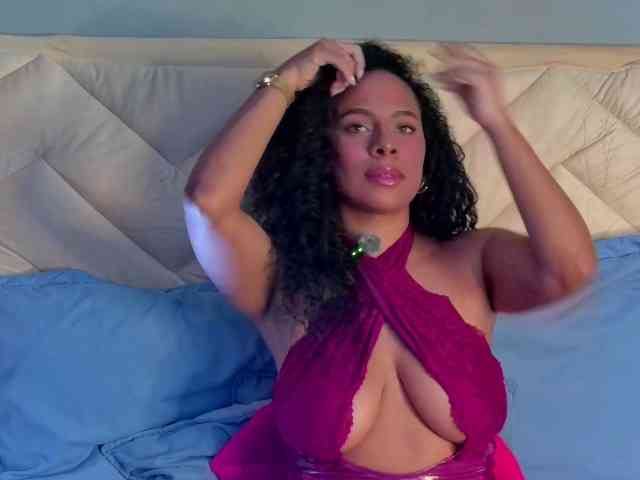 Madeleinxxx webcam