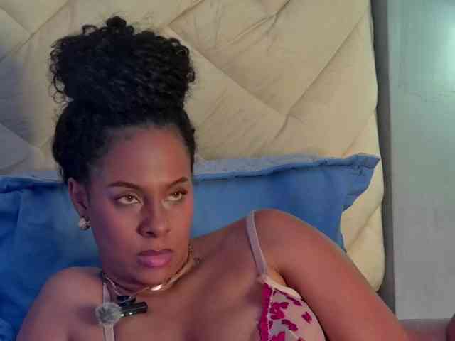 Madeleinxxx webcam
