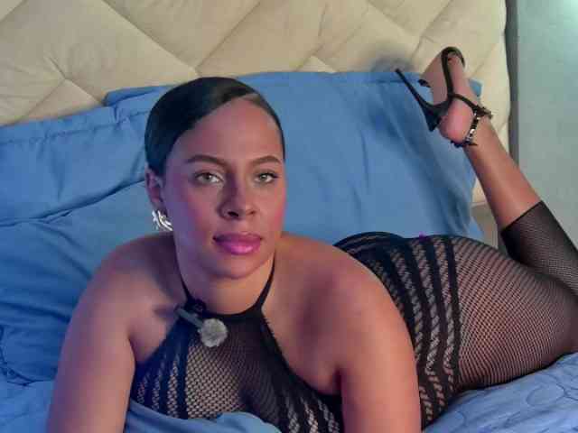 Madeleinxxx webcam
