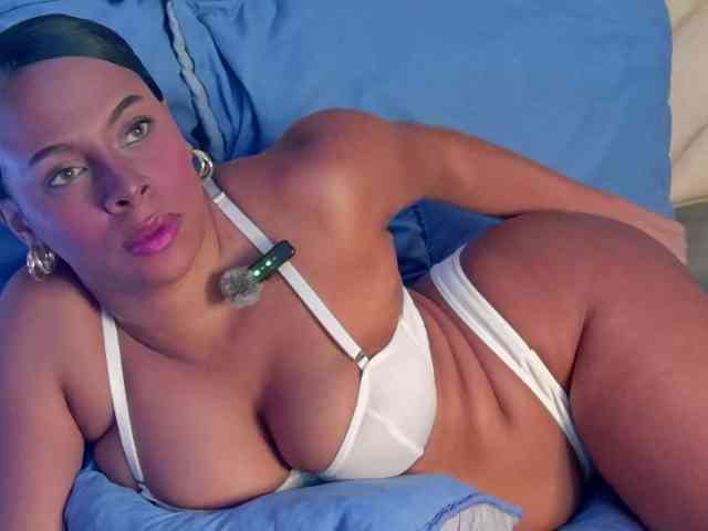 Madeleinxxx webcam