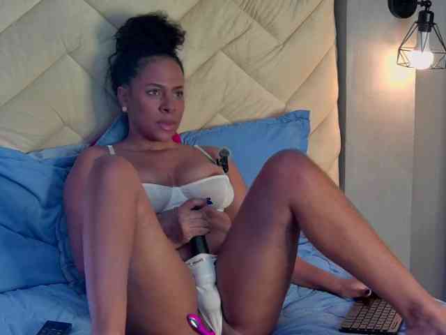 Madeleinxxx webcam