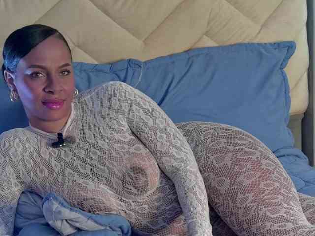 Madeleinxxx webcam