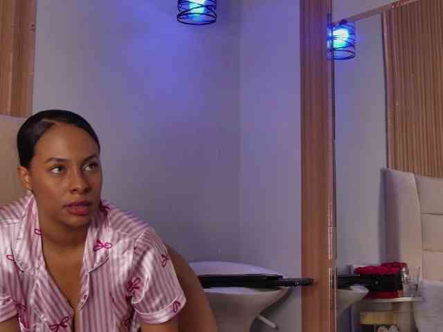Madeleinxxx webcam
