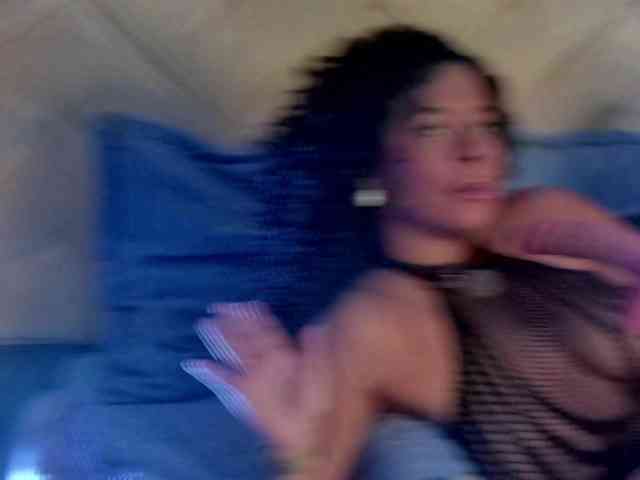 Madeleinxxx webcam