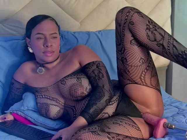 Madeleinxxx webcam